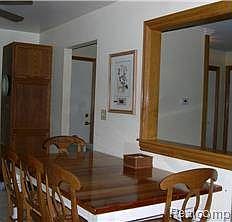 5th image of 1203 W Elmwood Ave