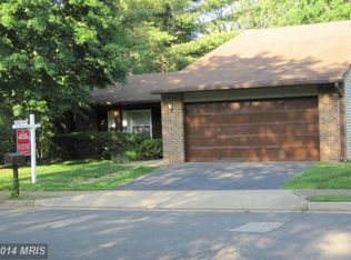 11 Biscayne Pl, Sterling, VA 20164