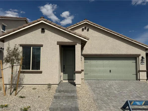 3216 Walker River St, North Las Vegas, NV 89032