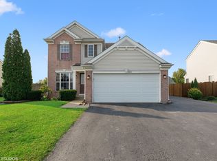 3012 Prairie Path Ln, Joliet, IL 60436