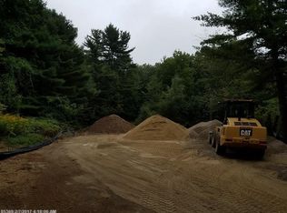 285 Middle Rd, Falmouth, ME 04105