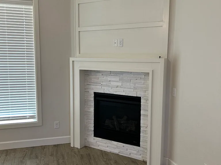 4312 NW 155th Pl — Photo 8