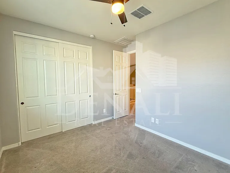 731 W Winchester Dr — Photo 19