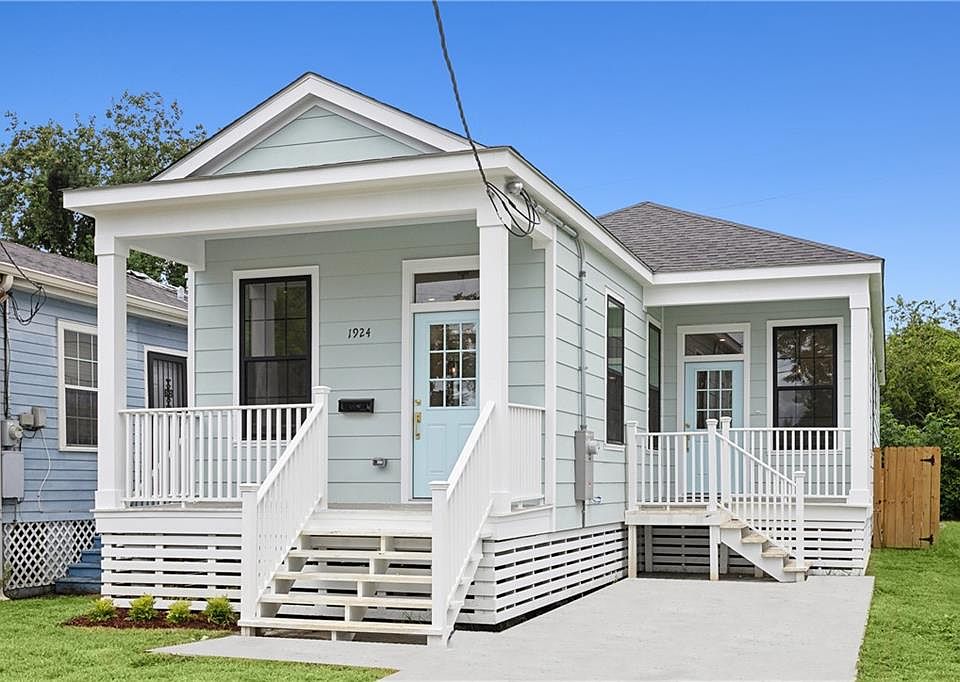 1st image of 1924 Feliciana St