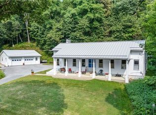 940 E Lake Rd, Dundee, NY 14837