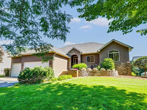 1575 Goldenrod Cir, Lino Lakes, MN 55038