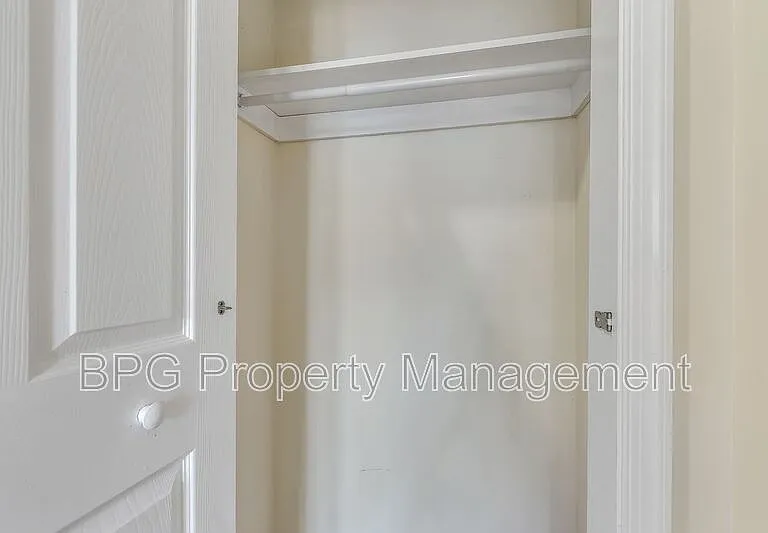 1643 13th St NW #2 — Photo 15