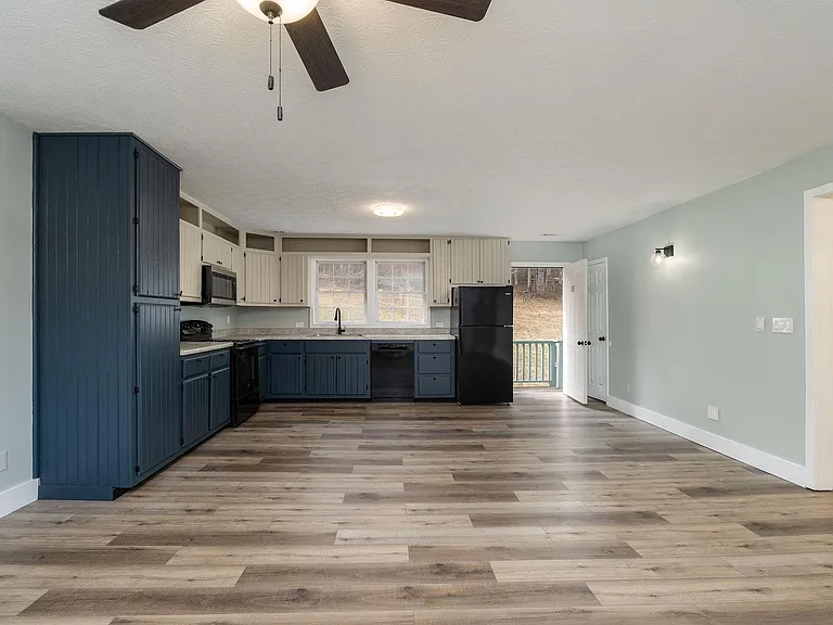 6672 Roan Creek Rd — Photo 13