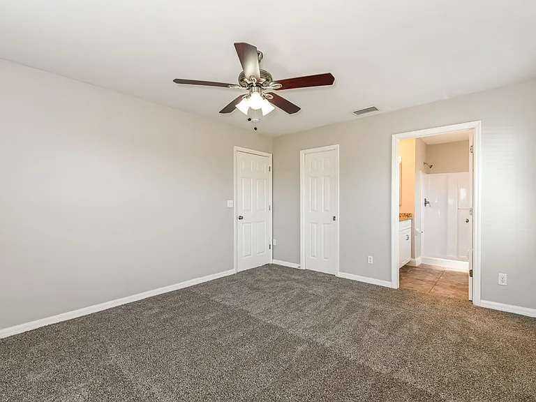 3400 34th St SW — Photo 11