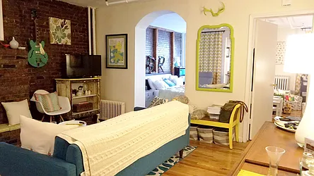 Rented by Harriet Brand, LREB