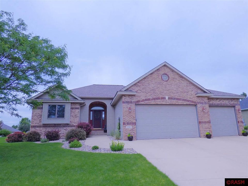 1st image of 124 Southbrook Cir