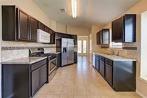 5349 Pinewood Ter — Photo 11