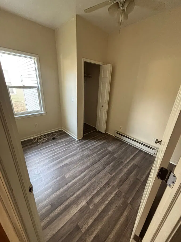 2 bed, $800 — Photo 4
