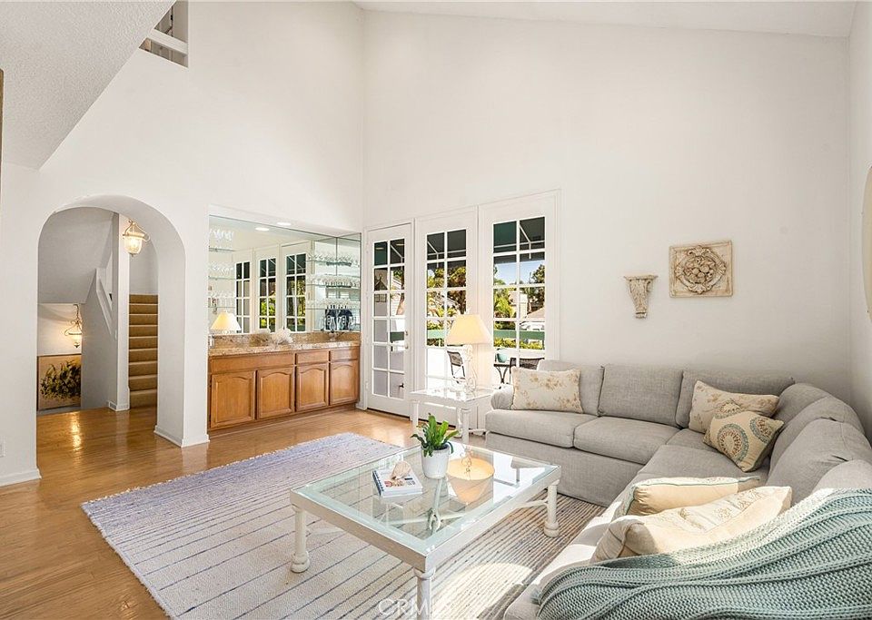 1st image of 19412 Pompano Ln Unit 106