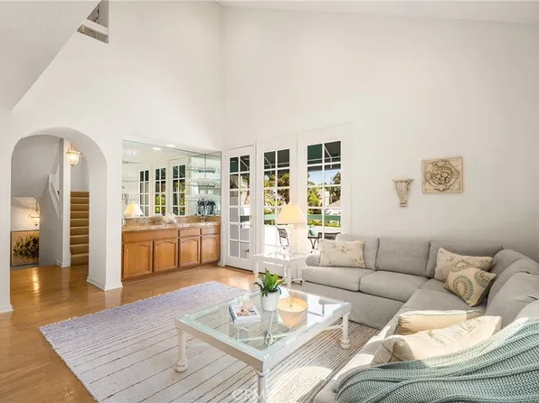 19412 Pompano Ln Unit 106, Huntington Beach, CA 92648