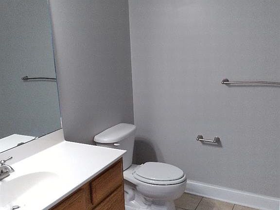 4th image of 1620 S Martin Luther King Jr Ave Suite 202