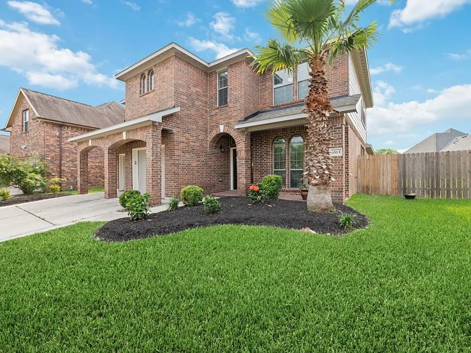 3513 Arezzo Cir #1