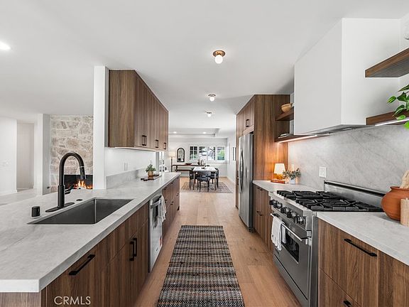 4th image of 627 N 20th St