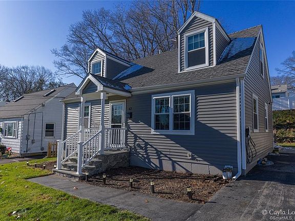 2nd image of 62 Bellevue Ave