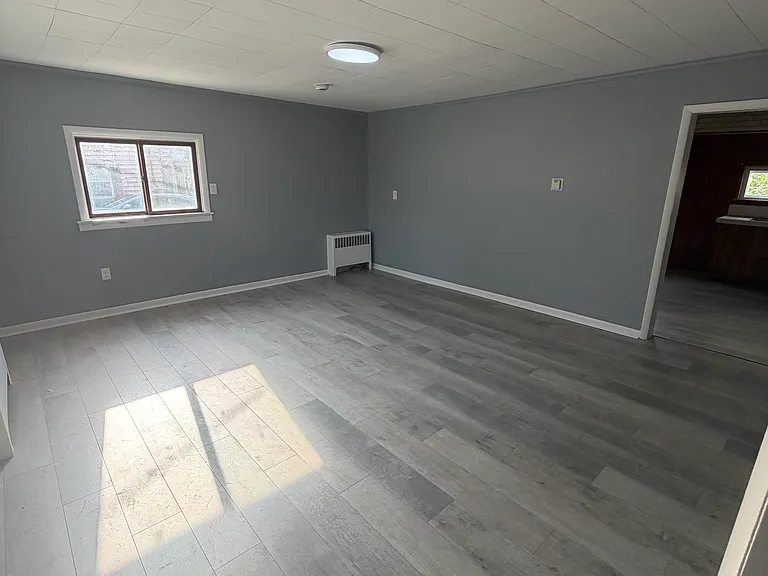 849 W Lincoln St — Photo 3