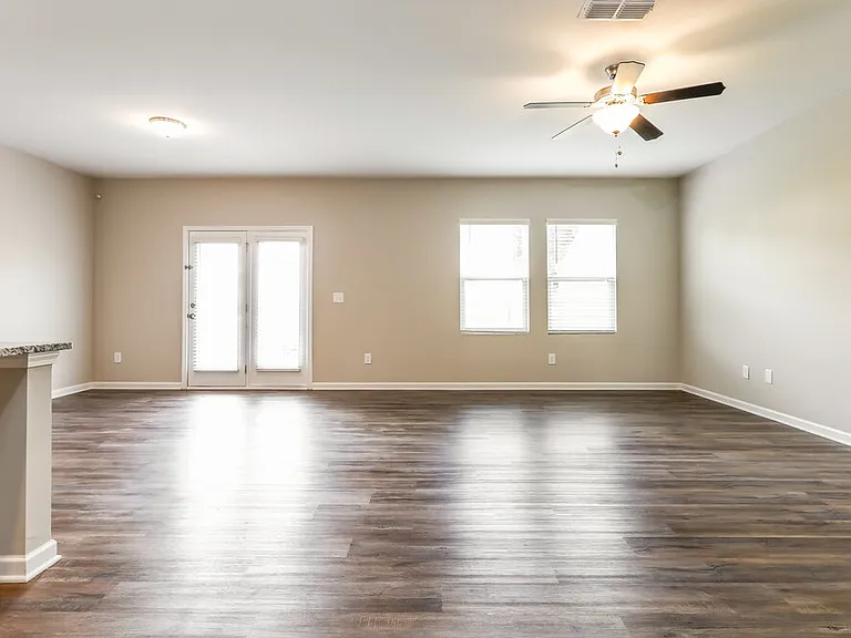 3755 Newbury Place Dr — Photo 5