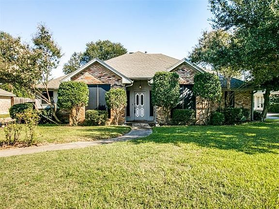 2nd image of 1846 Wisteria Dr