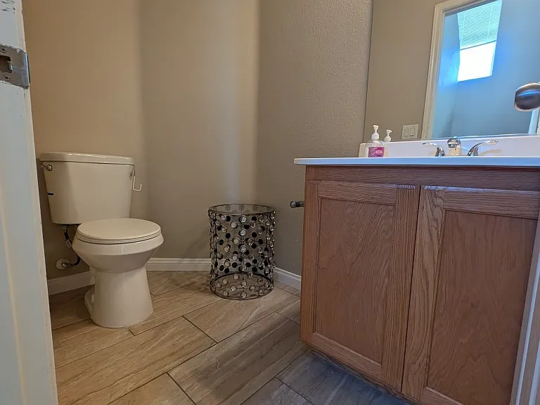4445 Laguna Garden Ave — Photo 11