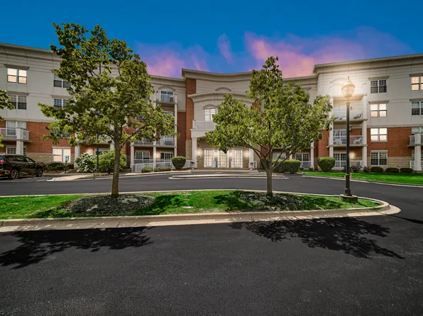 701 W Rand Rd APT 432, Arlington Heights, IL 60004