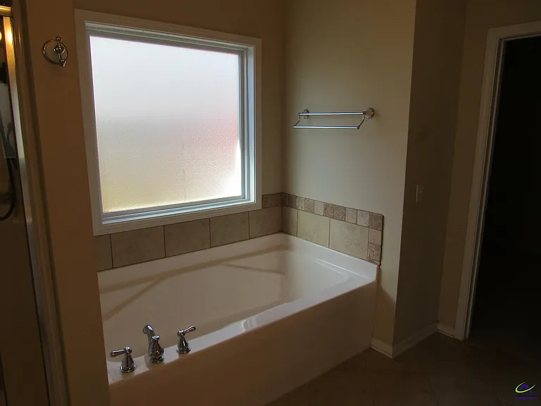 106 Dennard Dr — Photo 16