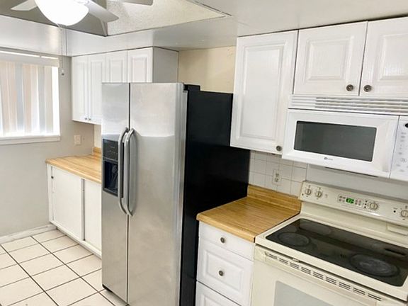 5th image of 6336 Newtown Cir APT A5