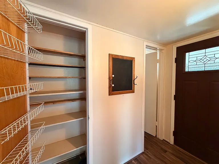 5828 Robin Oak Dr — Photo 15