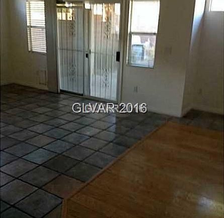 5th image of 4212 Annendale Ave #0