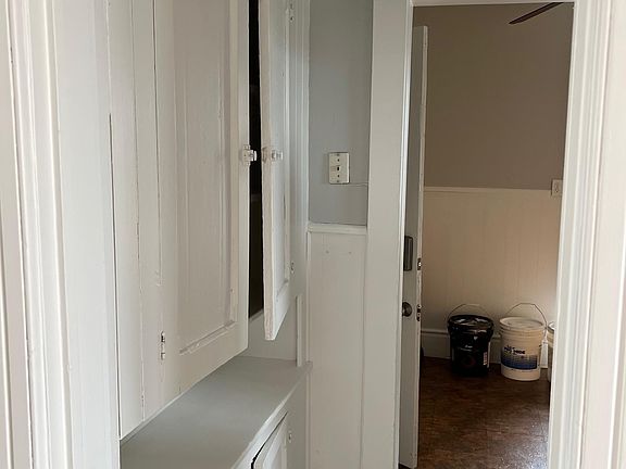 4th image of 254 Washington St SE APT 2