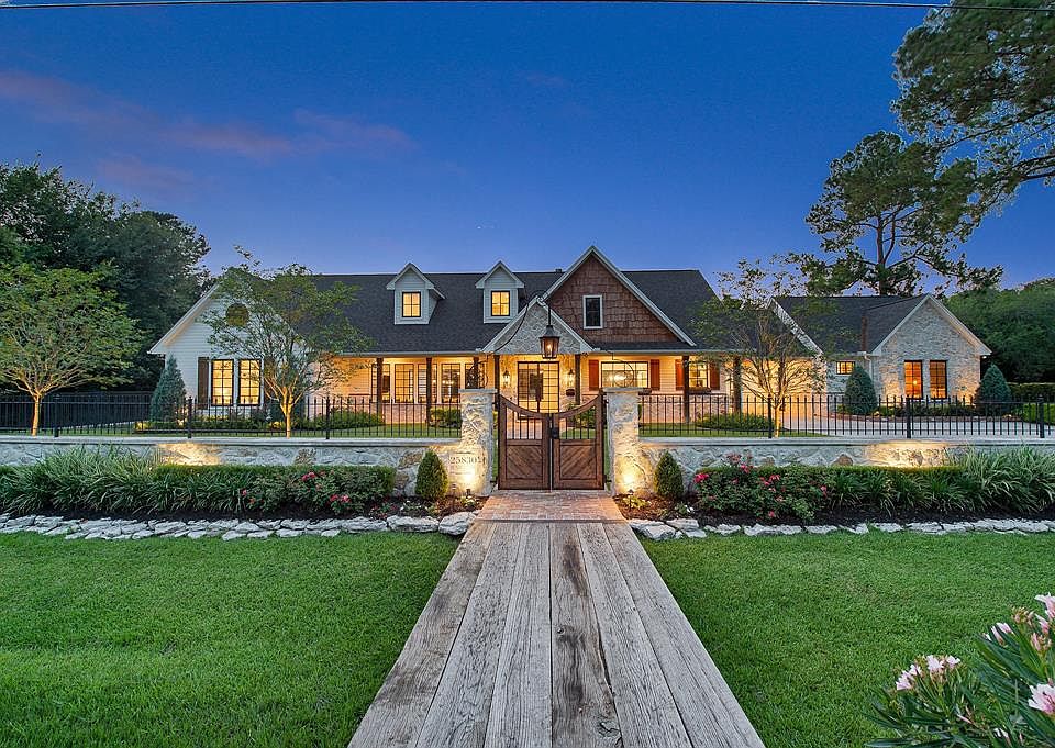 1st image of 25830 Hunter Ln