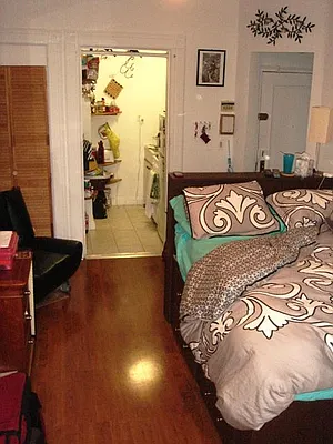 Rented by Keller Williams NYC | media 19