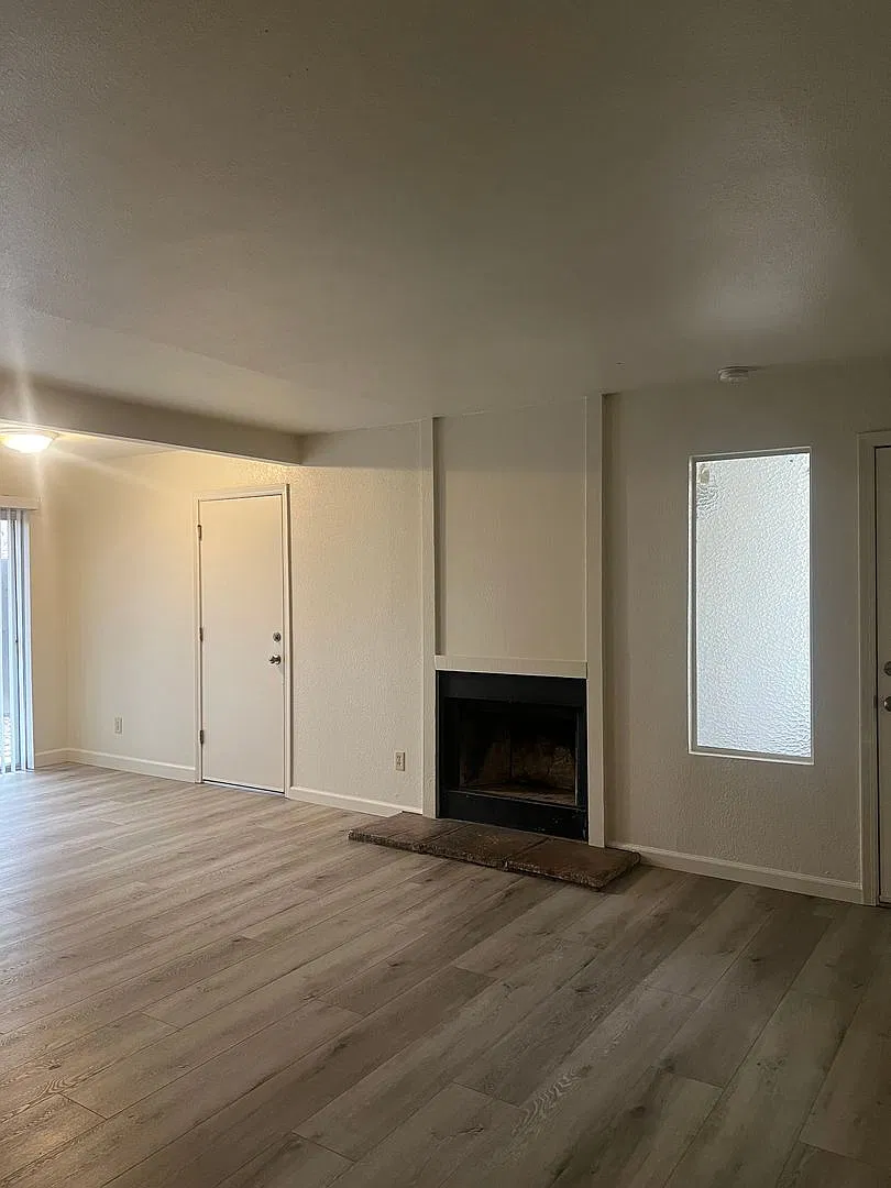 6404 Denton Way (Call Owner On All Maintenance) — Photo 2