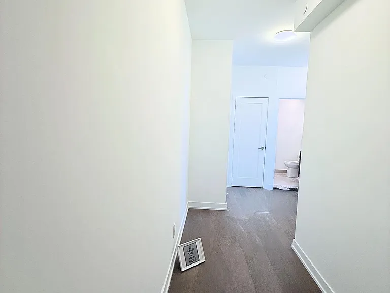 8888 Yonge St #902 — Photo 16