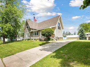 175 Division St, Saranac, MI 48881