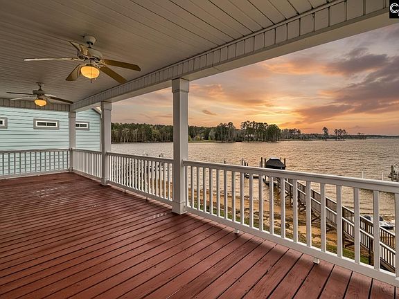 3rd image of 367 Cabana Way