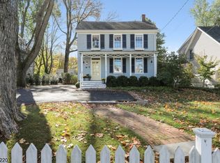 36 W Main St, Mendham, NJ 07945