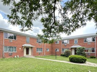 1306 Carol St #B3, Niles, IL 60714
