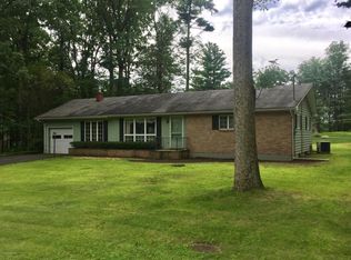 181 Skinner Hill Rd, Stroudsburg, PA 18360