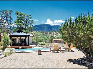 3 Juniper Rd, Placitas, NM 87043