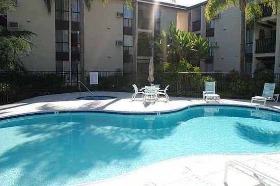 3rd image of 6924 Hyde Park Dr Unit 311