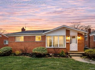 23223 Panama Ave, Warren, MI