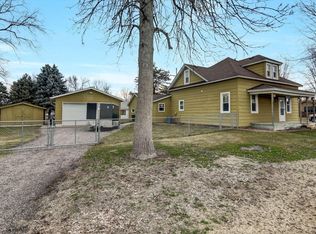 148 3rd St SE, Richmond, MN 56368