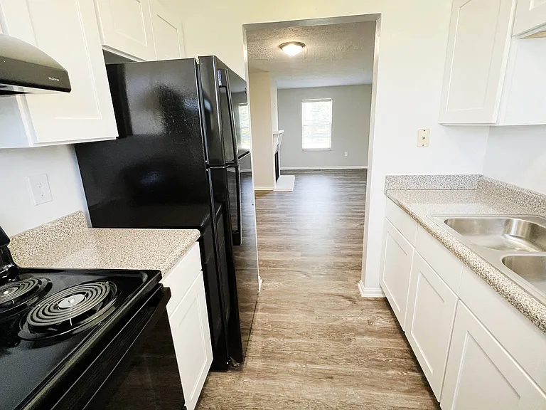 The Villas at Kingswood — Photo 29