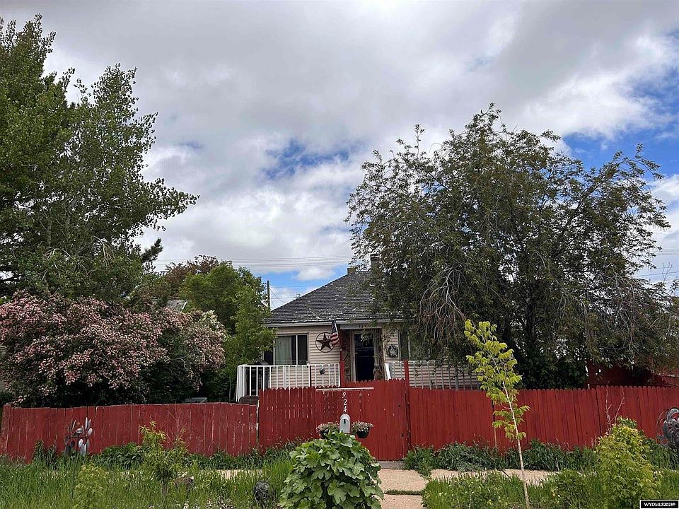 924 Uinta St, Evanston, WY 82930 Zillow