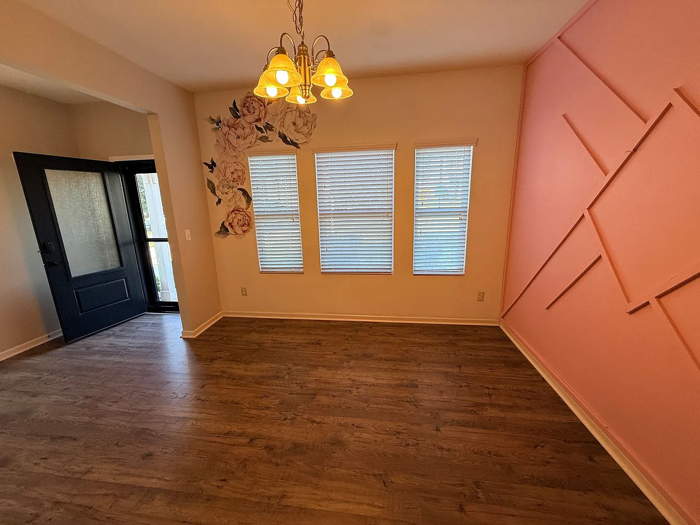 Beautiful Home In Clover — Photo 4