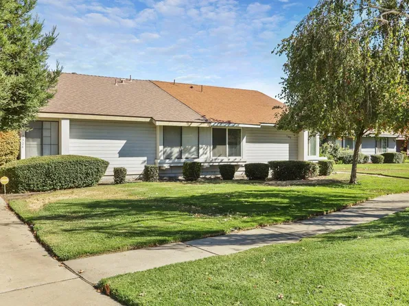 7302 Village Green Dr, Stockton, CA 95210